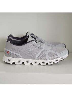 On Cloud Men's Cloud 5 Running Shoes Glacier/White US 8 EU 41